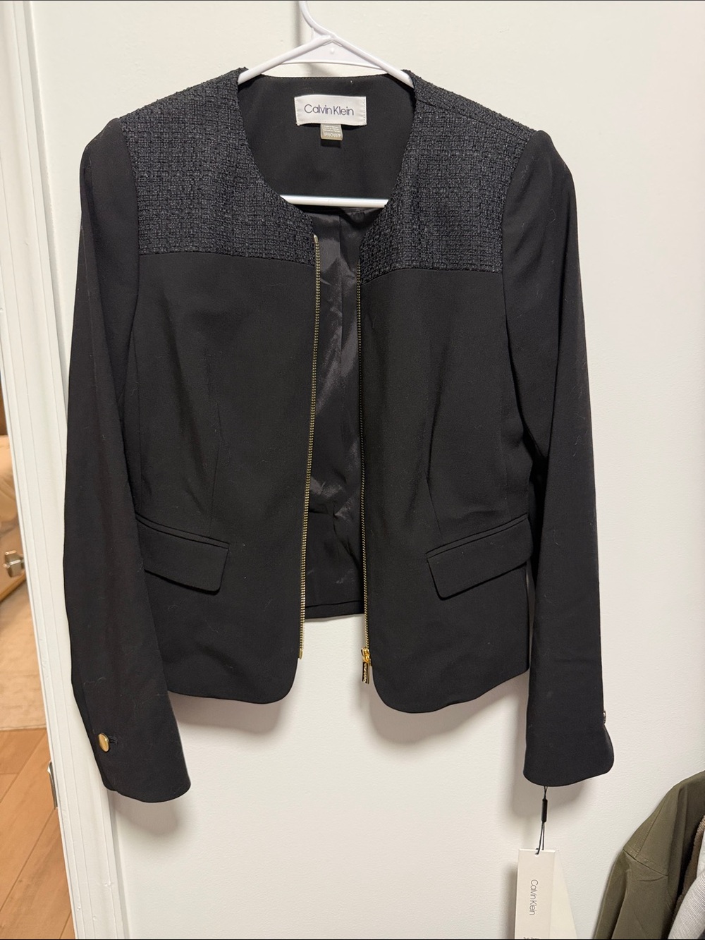 Calvin Klein Black Cropped Zip-Front Blazer with Textured Yoke